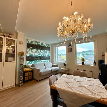 Jupiter Canal View, Cozy Retreat, Location ! Lägenhet Trondheim